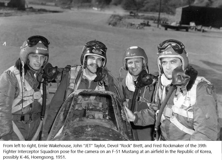 Brett, Devol 39th FIS 1951